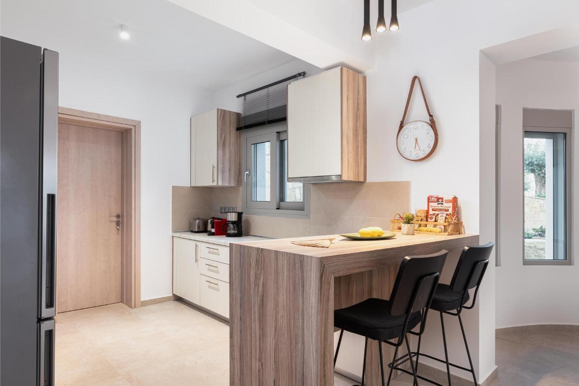 Cavos Boutique Homes Isthmia Extérieur photo